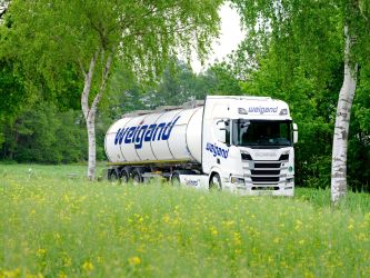 LKW der Firma Weigand-Transporte