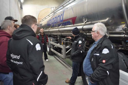 Reinigungsmeister Steffen Wendeburg an seiner Station auf dem Weigand Powertag 2017
