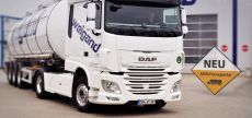 Spezialfahrzeug der Firma Weigand-Transporte für ADR-Transporte
