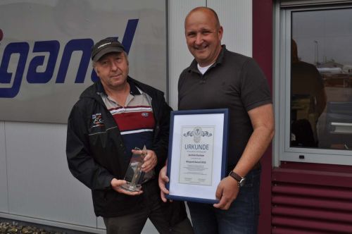 Stefan Weigand zusammen mit dem Gewinner des Weigand-Award 2016 Joachim Starkow