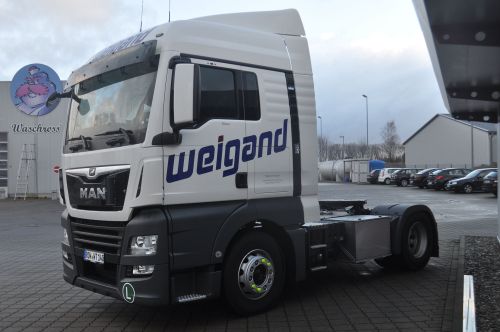 Weigand-Transporte - die weiße Flotte der Tanklogistik